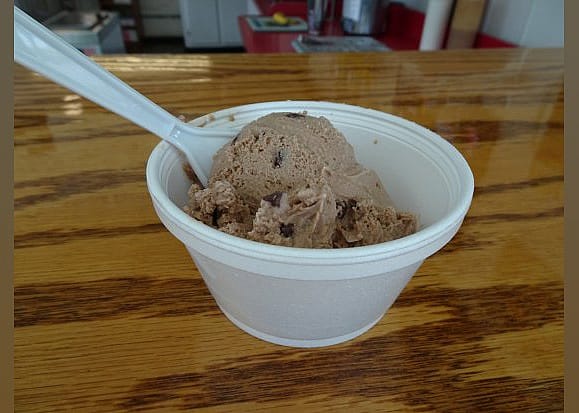 #1. G's Frozen Custard & Yogurt