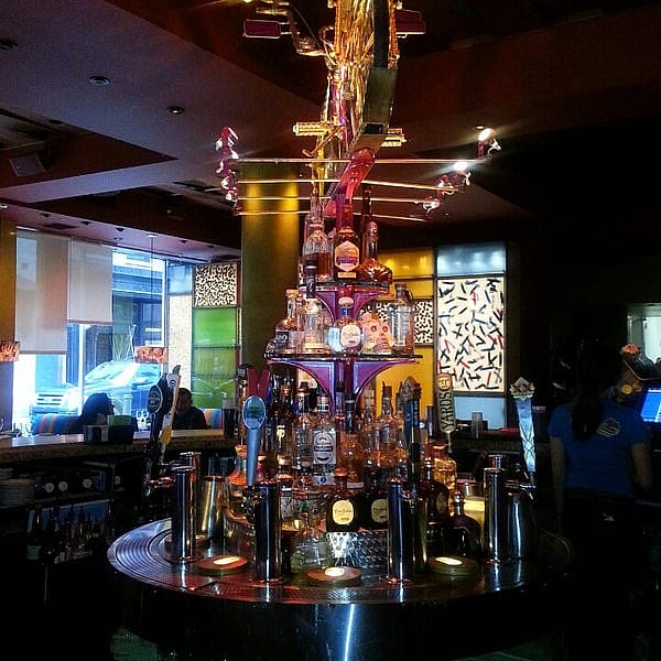 #18. El Vez