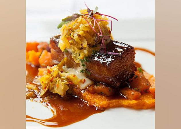 #4. Bistro Two Eighteen