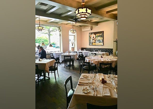 #1. Highlands Bar & Grill