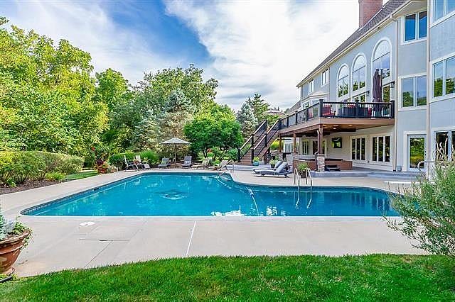 #2. 66224 (Leawood)