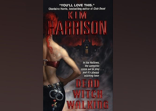 Dead Witch Walking (The Hollows, #1)