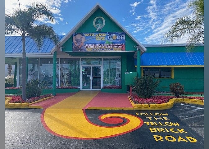 #22. The Wizard Of Oz Museum And Van Gogh