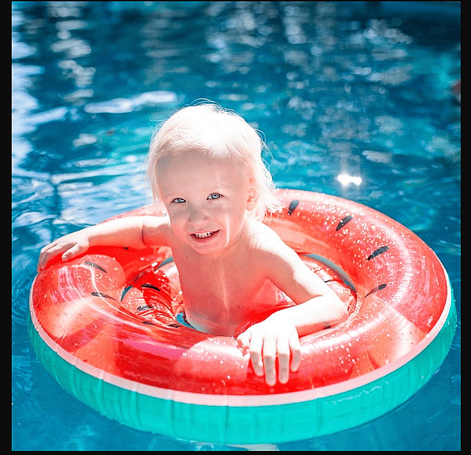 #39 Boy: Elia