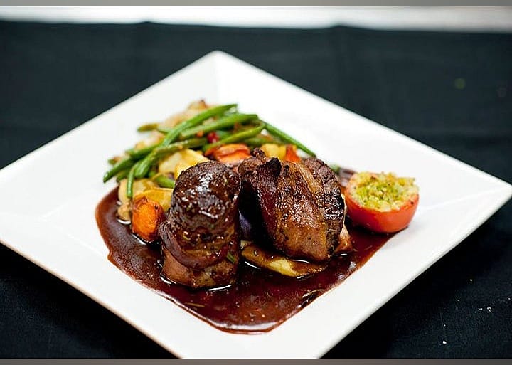 #4. Luigi's Patio Ristorante