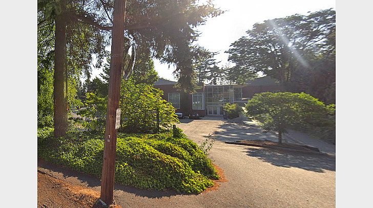 #7. Lakeside School