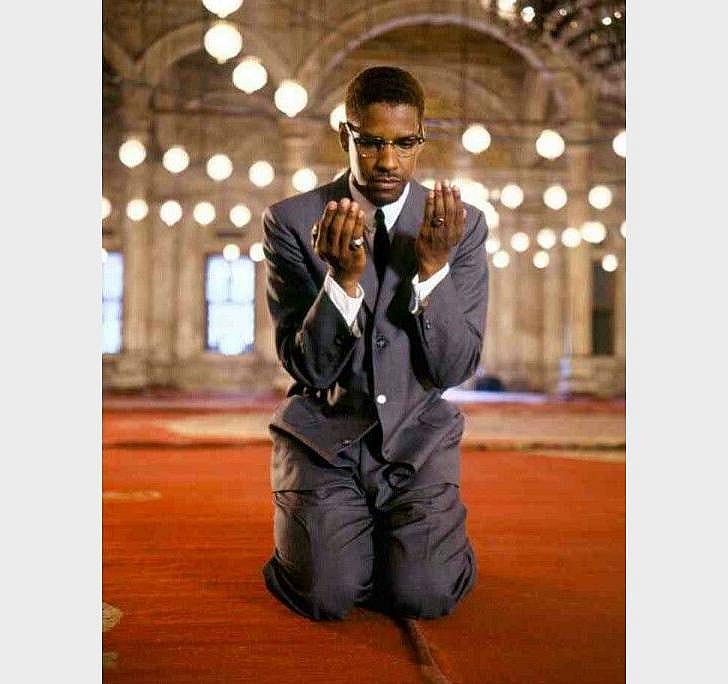 1992: "Malcolm X" films in Mecca