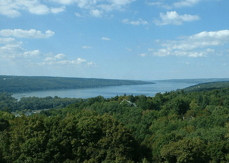 New York: Cayuga Lake Scenic Byway