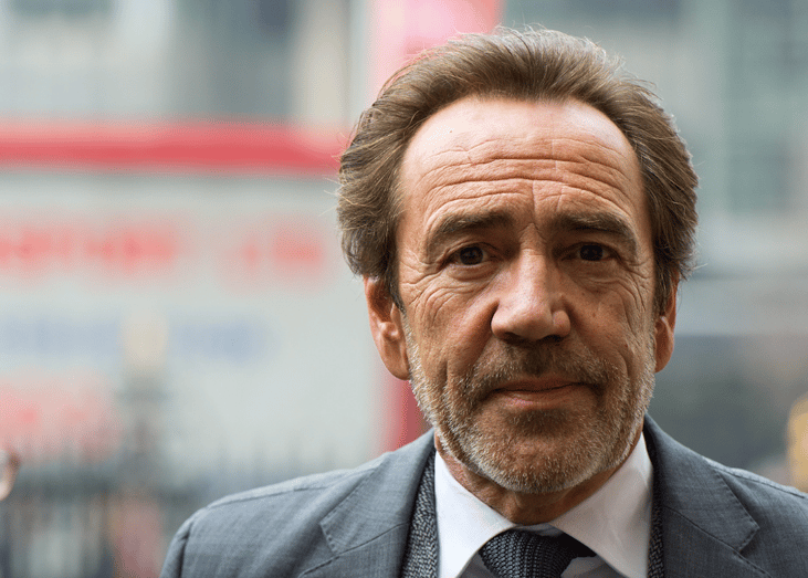 Robert Lindsay