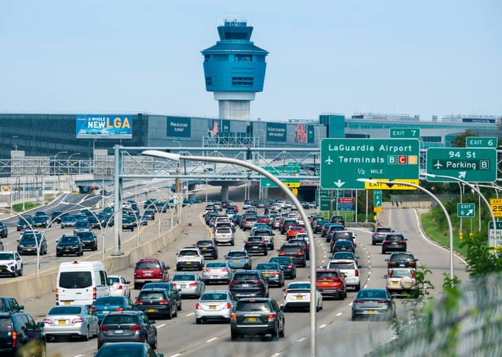 Highway traffic approaching LGA.