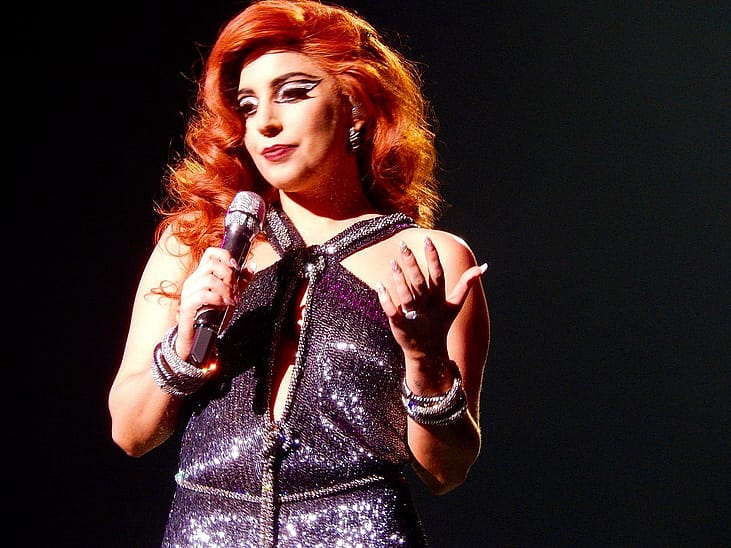Lady Gaga: Fozzi