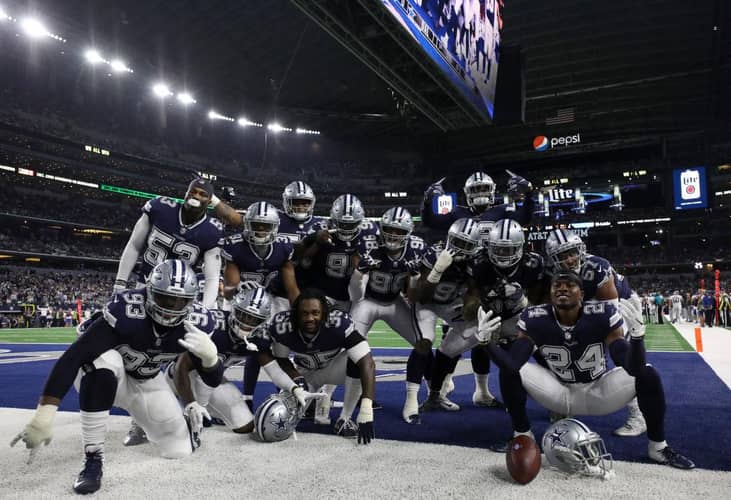 Dallas Cowboys (3-5) @ Philadelphia Eagles (4-4)