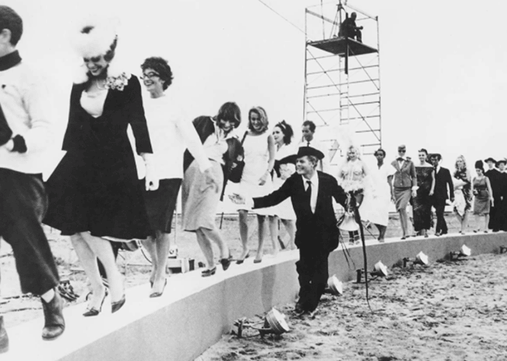 #23. 8½ (1963)