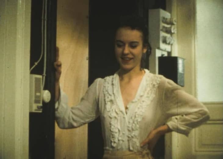 A scene from the film "Nekromantik" with Beatrice Manowski.