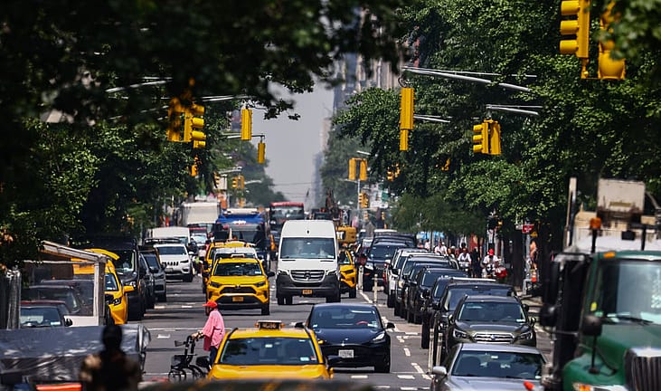 Traffic on the 5th Avenue in Manhattan, New York.