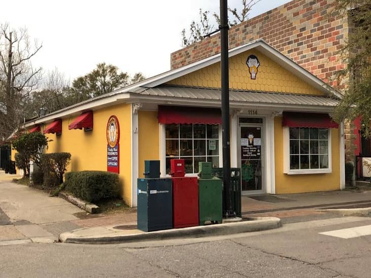 Mississippi: The TatoNut Shop