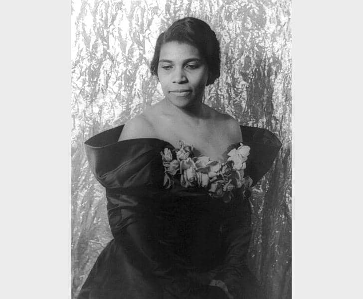 1955: Marian at the Met