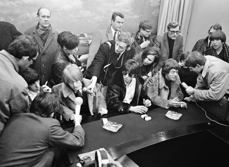 1966: The Stones are back with “Paint It Black” 