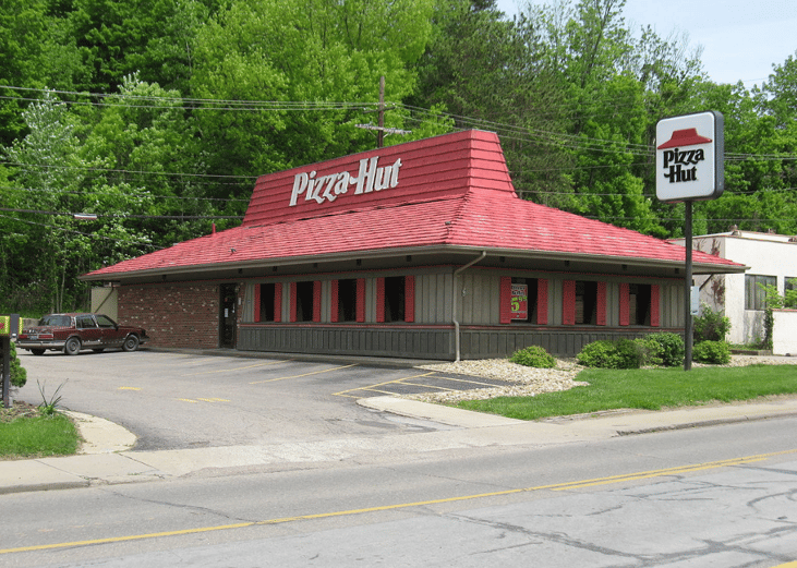 1958: Pizza Hut