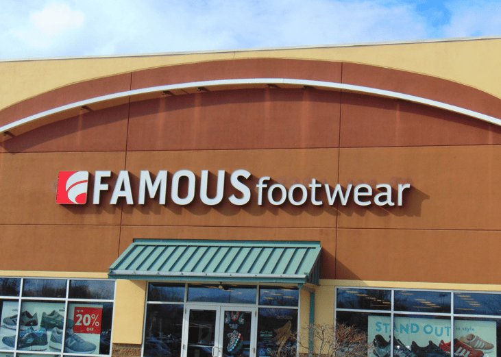 1960: Famous Footwear
