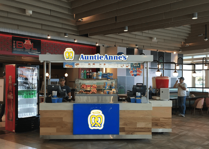 1988: Auntie Anne's/Outback Steakhouse