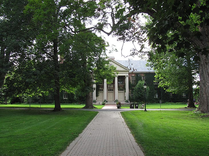 #13. Deerfield Academy