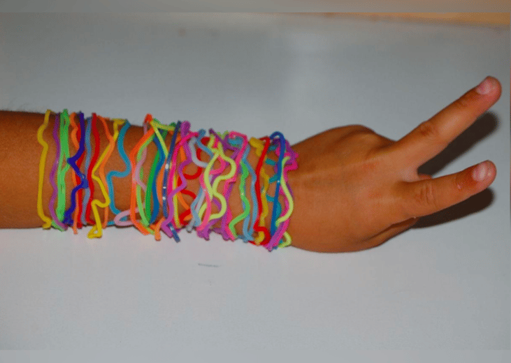 2006: Silly Bandz