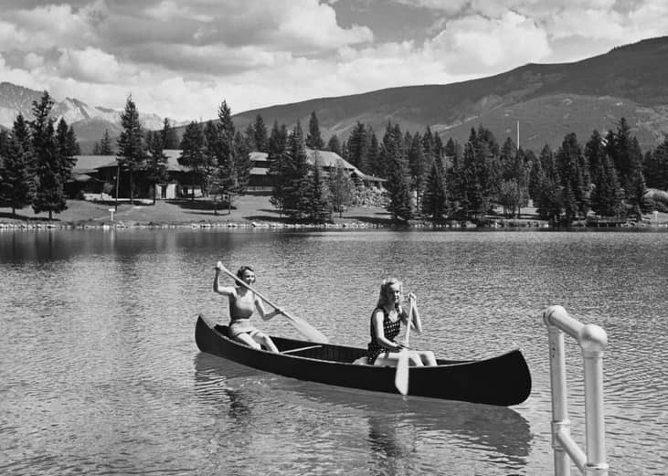 1957