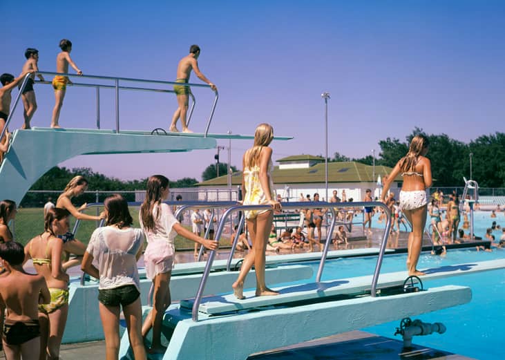 1975