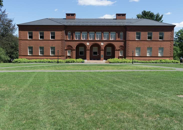 #54. Amherst College