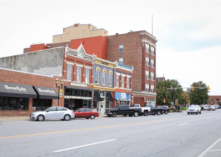 Cars parked in historic downtown Ottowa, Kansas