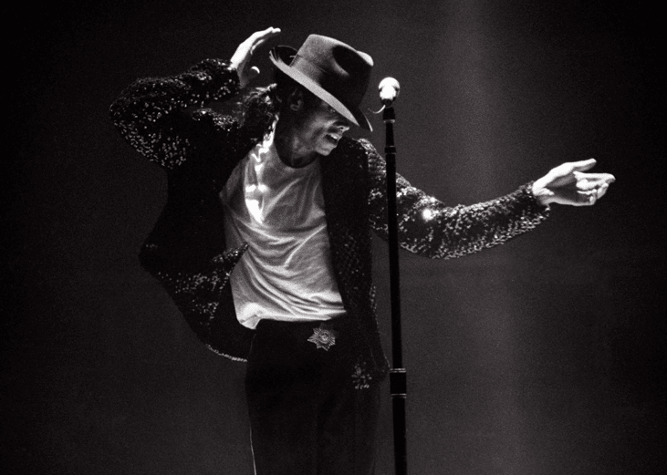 Michael Jackson brings the moon to earth
