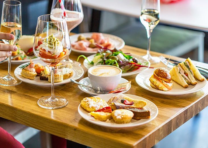 Highest-rated brunch restaurants in Medford