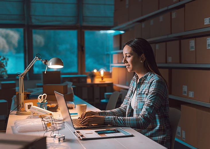 Young entrepreneur woman working her e-commerce store.