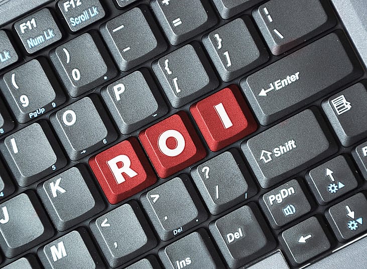 Keyboard with the "ROI" keys highlighted in red.