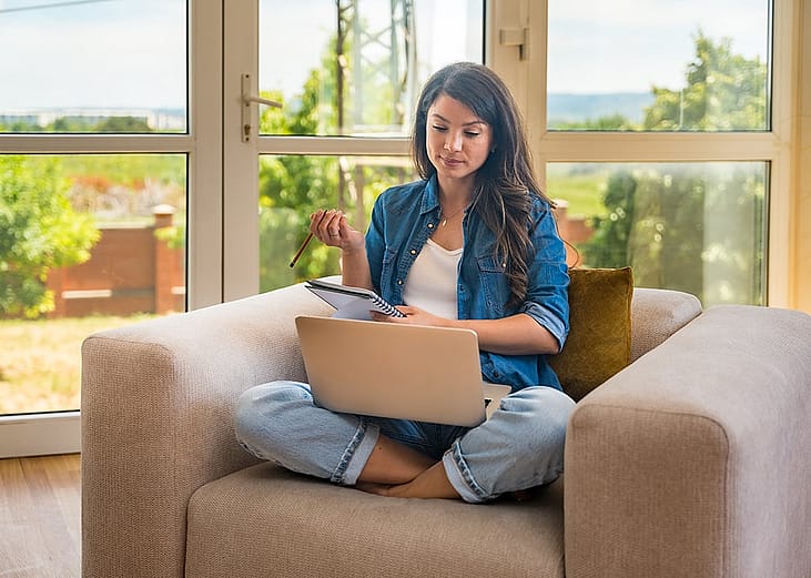 A female therapist working from home.