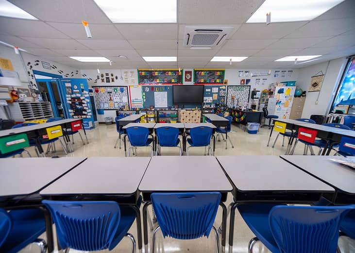 A school classroom for grade school students newly prepared before the start of classes.