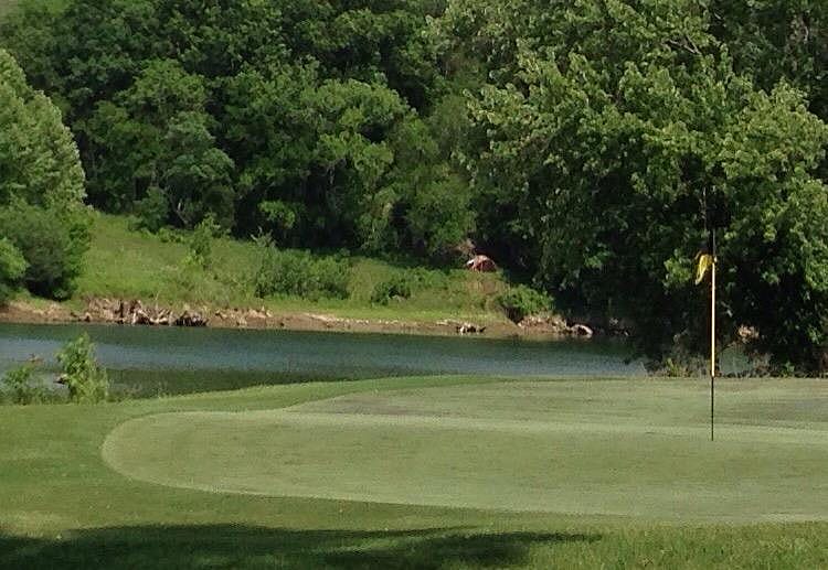 #7. Island Pointe Golf Club