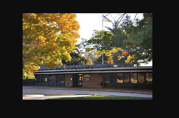 Pennsylvania: Ithan Elementary School