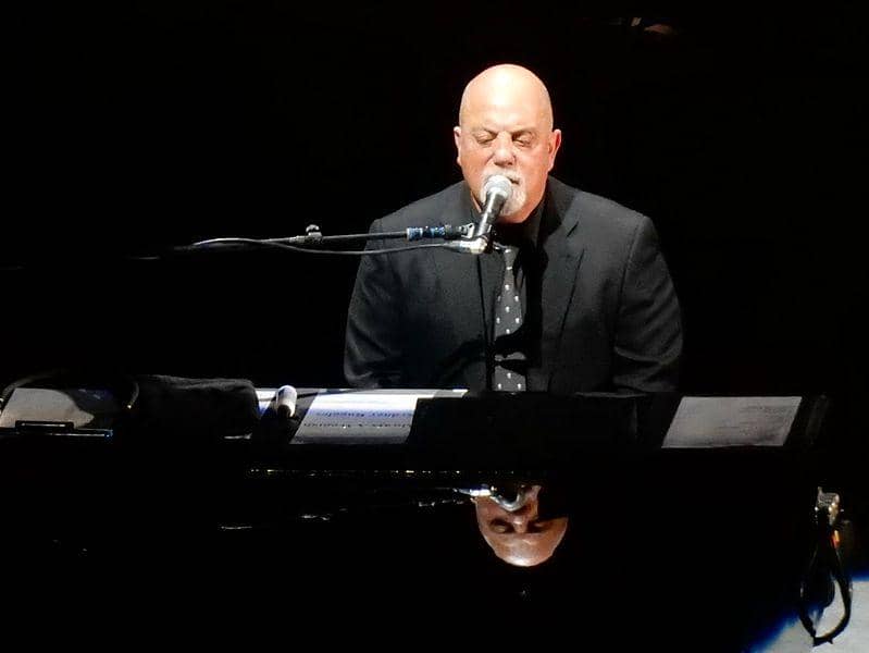 #25. Billy Joel: Billy Joel in Concert