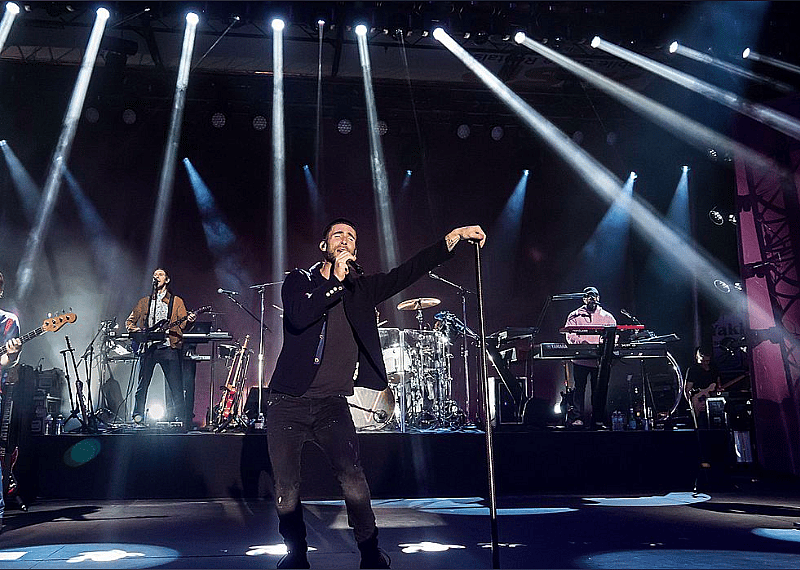 #1. Maroon 5 (2004)