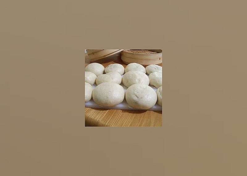 Siopao (Filipino Steamed Dumplings)