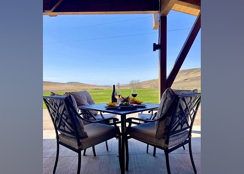 #8. 3 Horse Ranch Vineyards