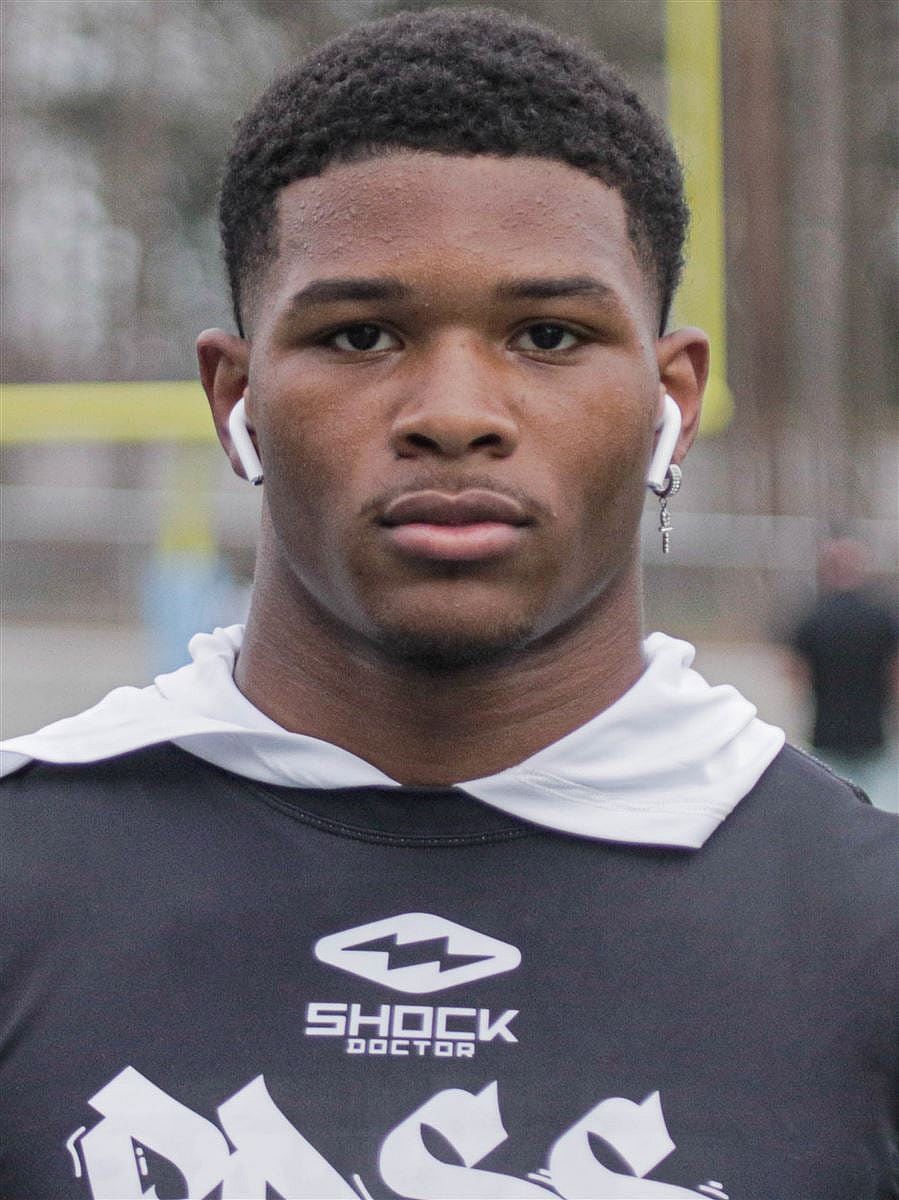 #15: C.J. Washington (LB)