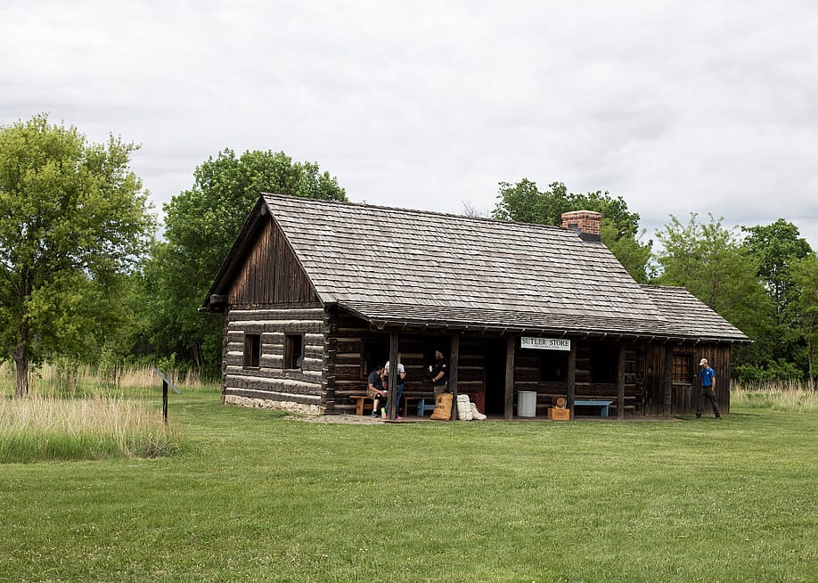 Ruth McNeill Photography // Shutterstock