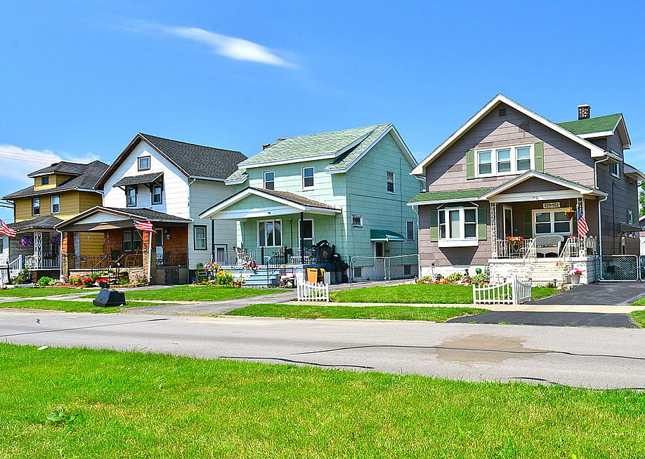 Wooden houses in the industrial suburb of Buffalo, NY, USA. — Richard Cavalleri // Shutterstock