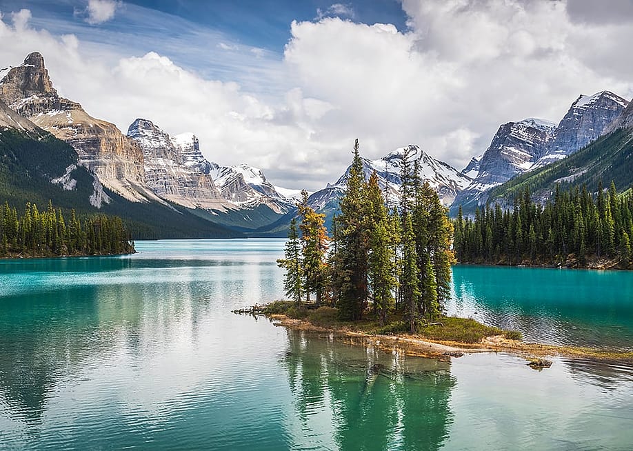 A view of the Spirit Island of Maligne Lake in Jasper National Park of Alberta, Canada. — TempleNick // Shutterstock
