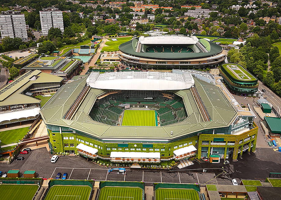Aerial view of the tennis courts at Wimbledon. — 4kclips // Shutterstock
