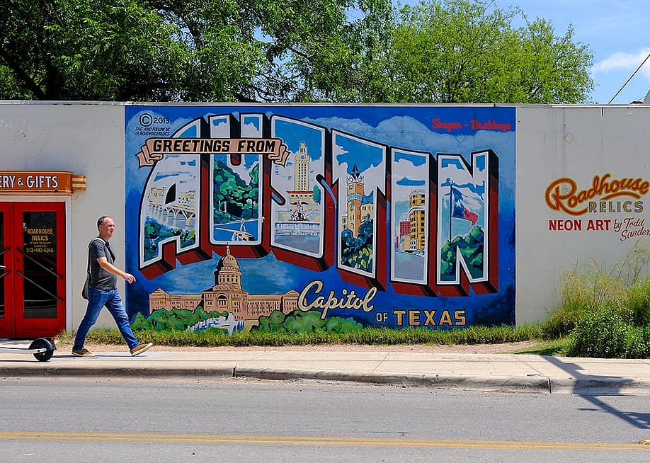 The 'Greetings from Austin' postcard mural in South Congress in Austin, Texas. — DacologyPhoto // Shutterstock