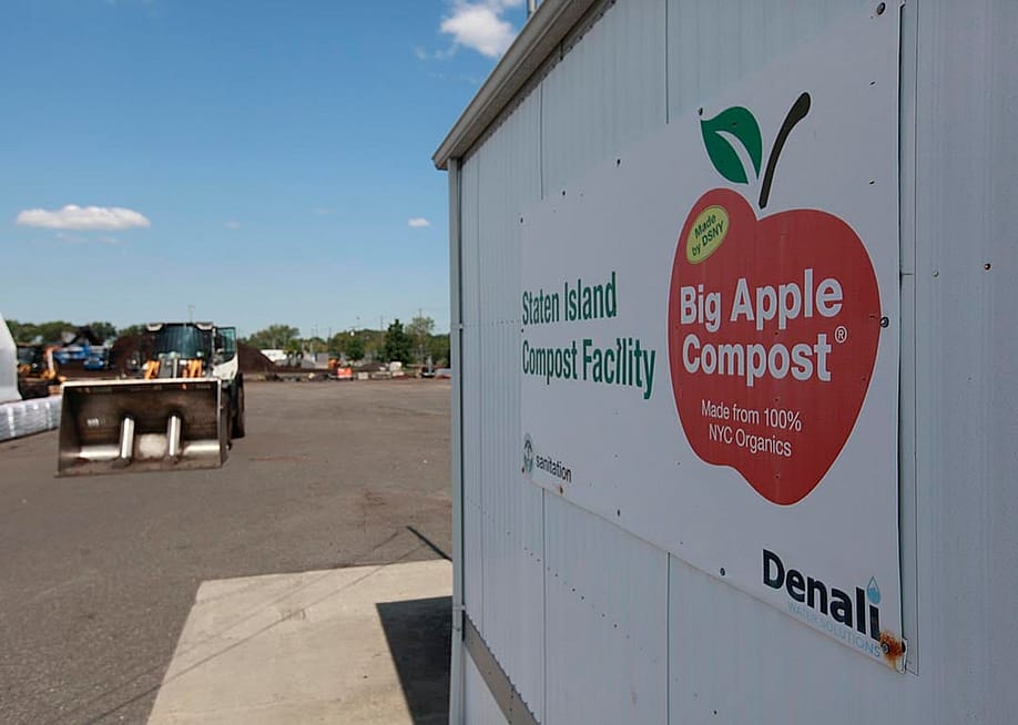Signage at a facility on New York City’s Staten Island where food and yard waste is turned into compost, preventing it from becoming a source of methane. — Evan Simon // Floodlight
